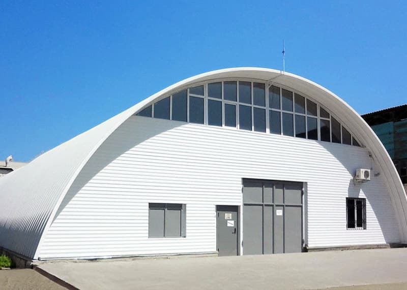 Арочный бескаркасный белый ангар под ключ